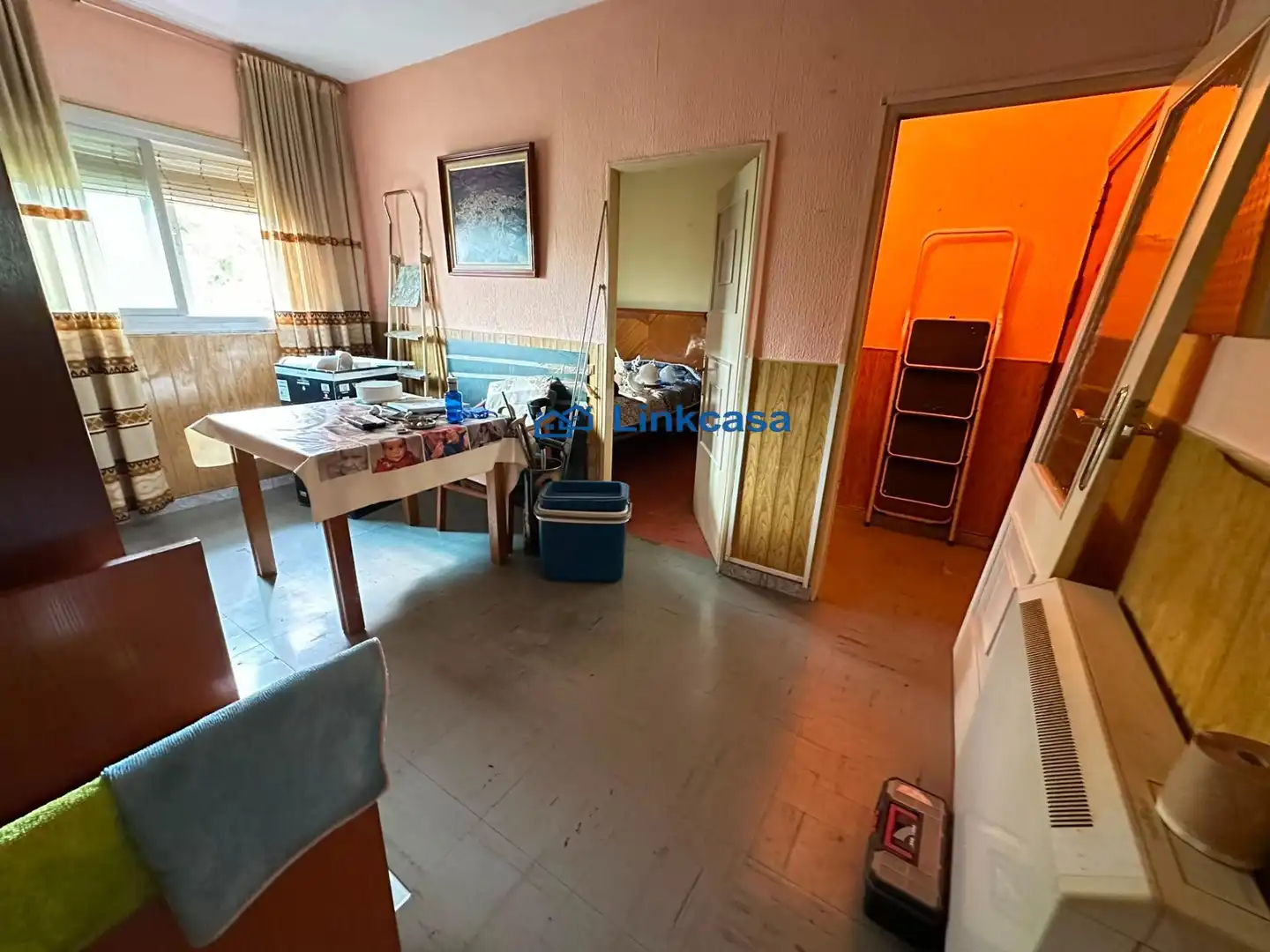 Flat for sale in Madrid  with Heating and Alarm