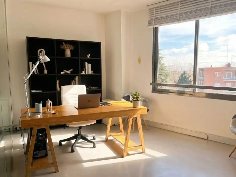 Oficina de alquiler en Alcobendas con Aire acondicionado, Calefacción y Amueblado