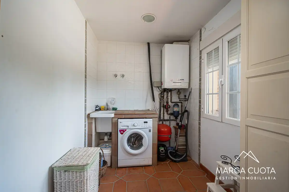 Garden of Houses for sale in Valdemorillo  with Heating, Private garden and Parquet flooring