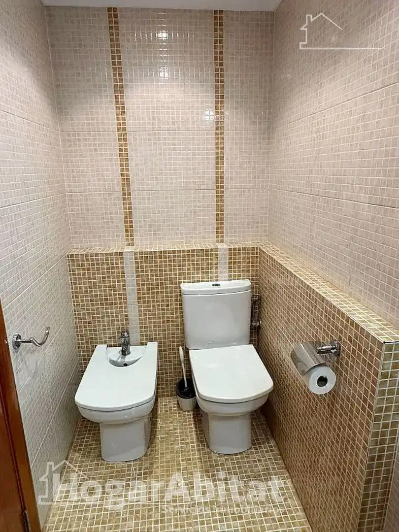 Bathroom of Flat for sale in Massanassa  with Air Conditioner