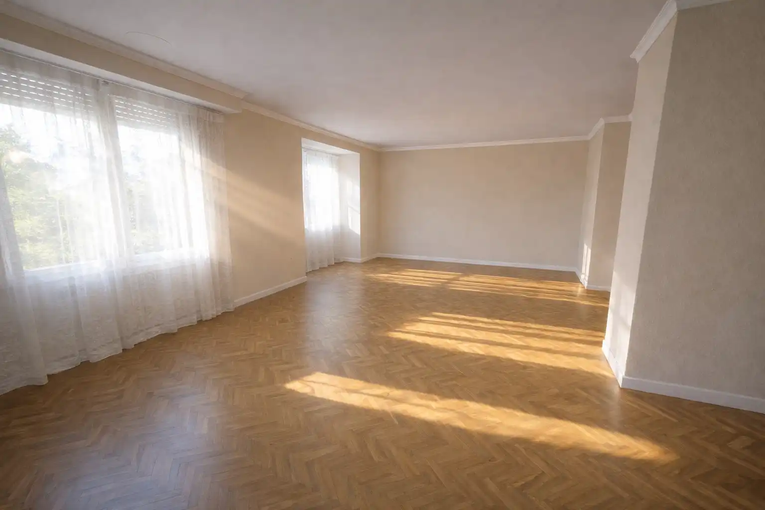 Living room of Flat for sale in Zaragoza  with Air Conditioner, Storage room and Furnished