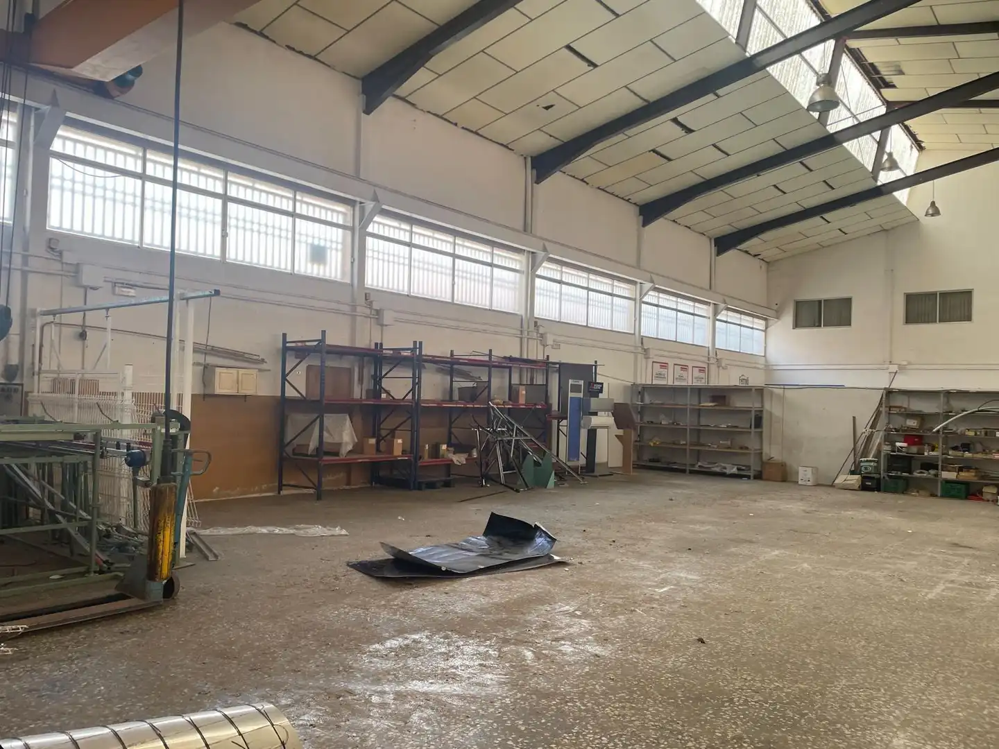 Fabrikhallen zur Miete in Elche / Elx