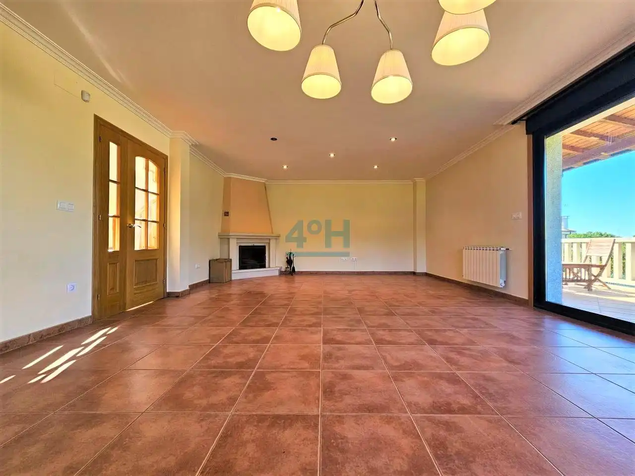 Sala de estar de Casa o chalet en venta en O Pereiro de Aguiar  con Calefacción, Jardín privado y Terraza