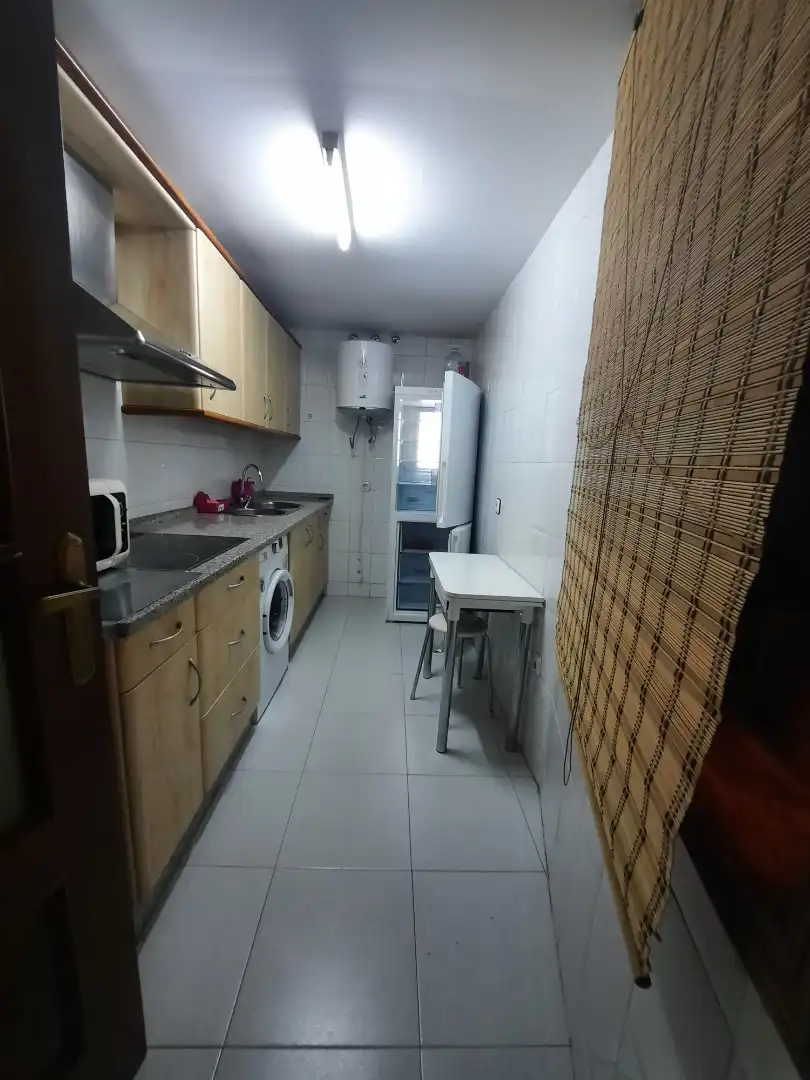 Apartament amb ascensor de lloguer a Maria Auxiliadora - Barriada de Llera, imagen 10