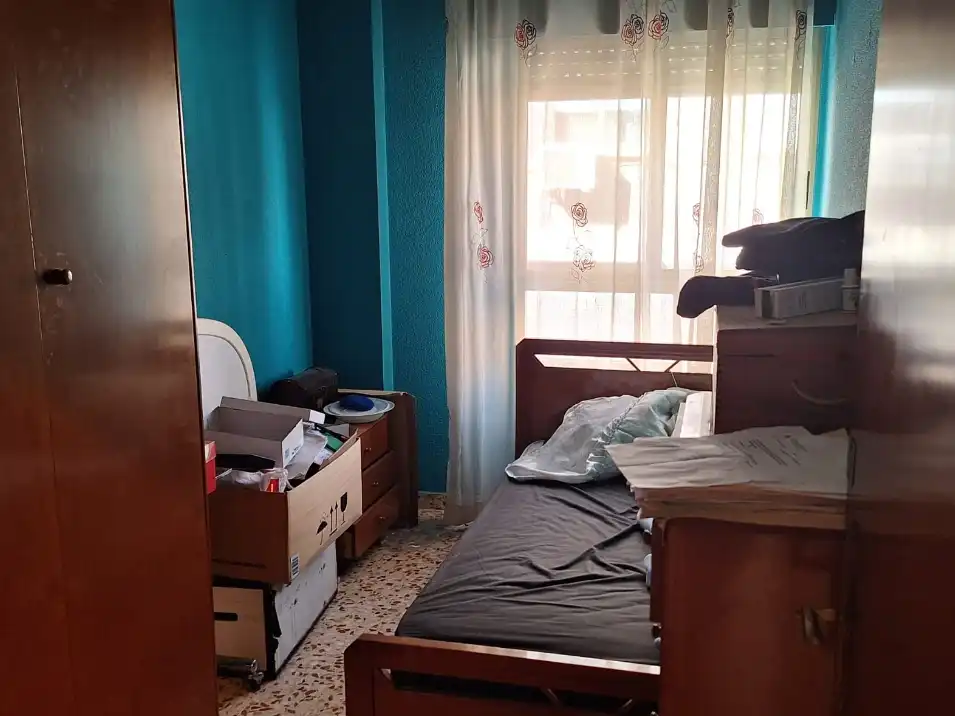 Dormitori de Pis en venda en Elda amb Aire condicionat, Moblat i Forn