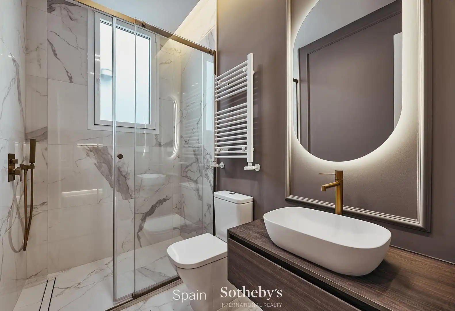 Bany de Apartament en venda en Madrid amb Aire condicionat i Calefacció