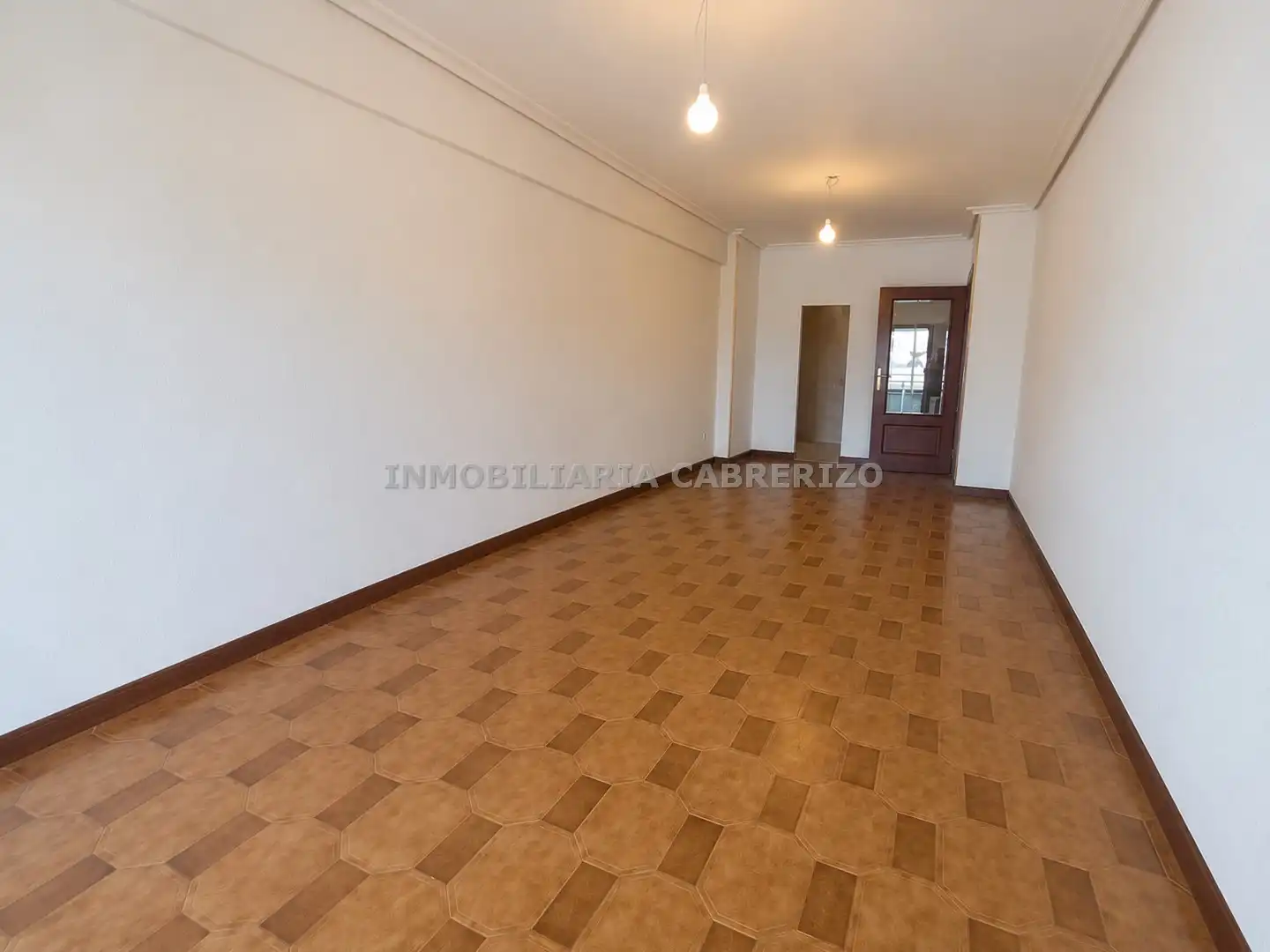 Living room of Apartments for sale in  Logroño  with Heating, Terrace and Storage room