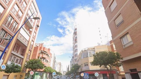 Foto 2 de Piso en venta en Calle de Pablo Iglesias, 48, Plaza de Toros - Santa Rita, Almería Capital