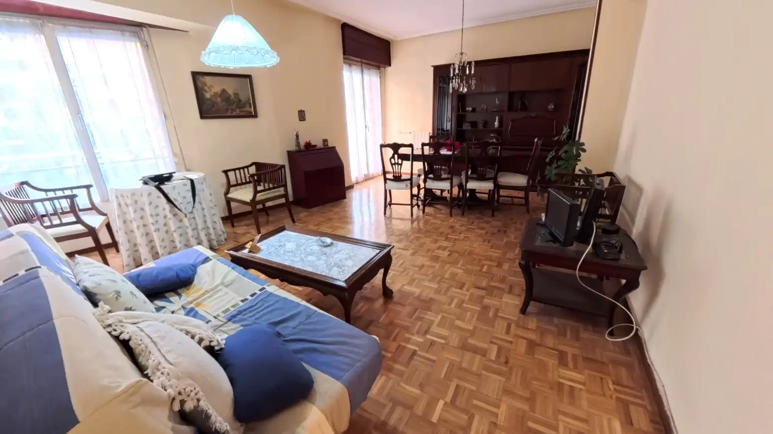 Wohnzimmer von Wohnung zum Verkauf in  Logroño mit Heizung, Parkett und Terrasse