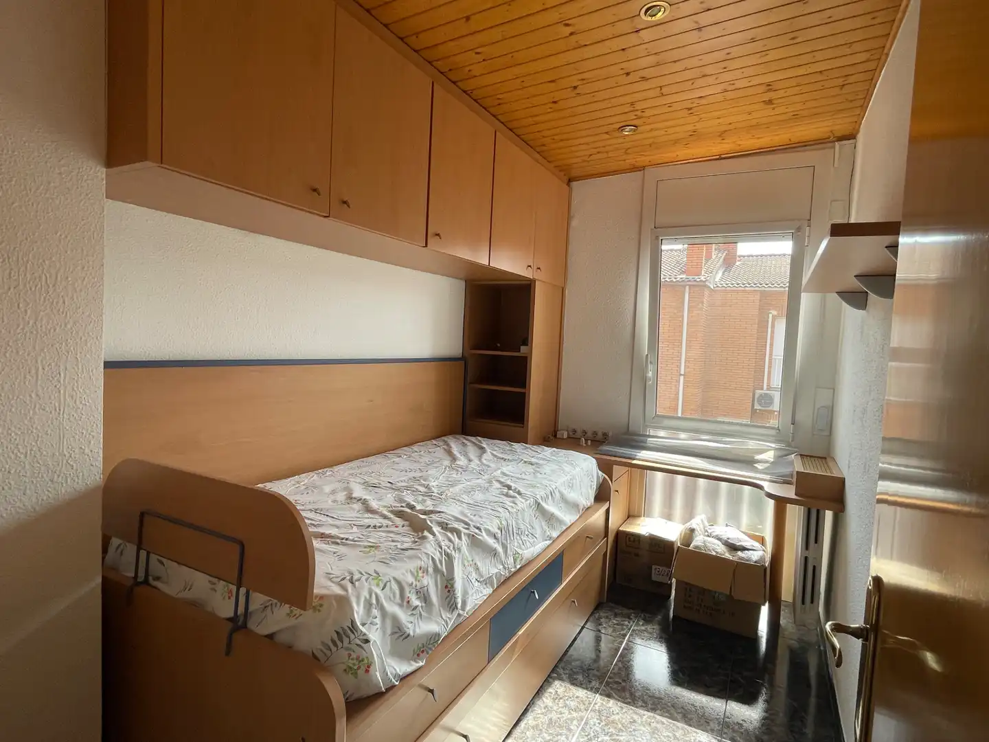 Bedroom of Detached homes for sale in Olot, Girona