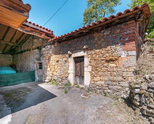 Exterior view of House or chalet for sale in Yernes y Tameza  with Private garden