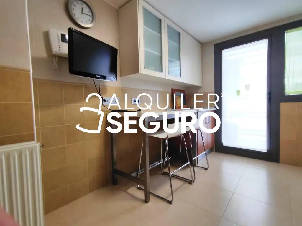 Cocina de Piso de alquiler en Paracuellos de Jarama con Aire acondicionado, Calefacción y Terraza