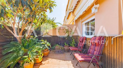 Foto 4 de Casa adosada en venda a Carrer Mare-selva, Corinto - Almarda, Sagunto / Sagunt