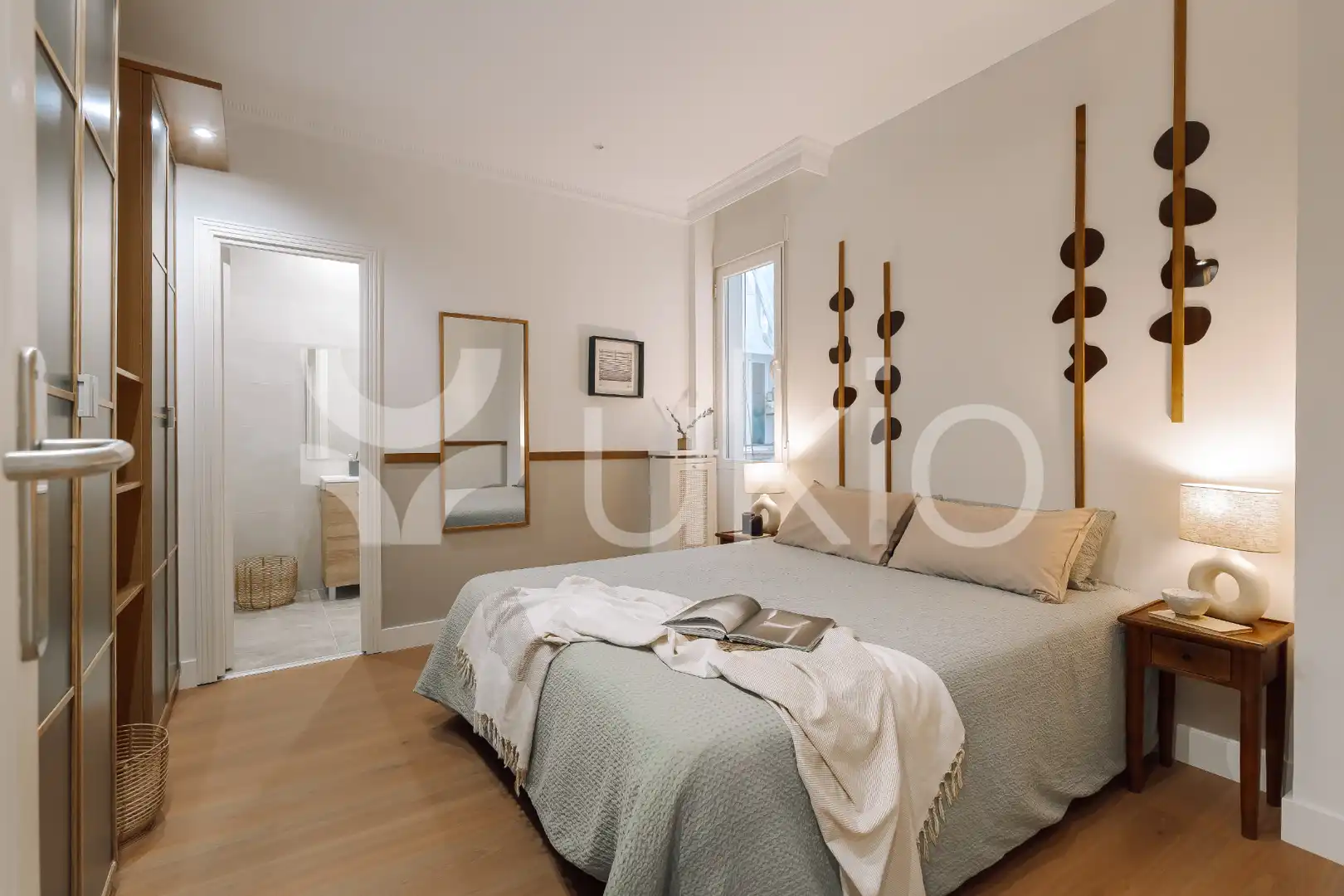 Schlafzimmer von Wohnungen zur Miete in Madrid mit Klimaanlage, Heizung und Terrasse