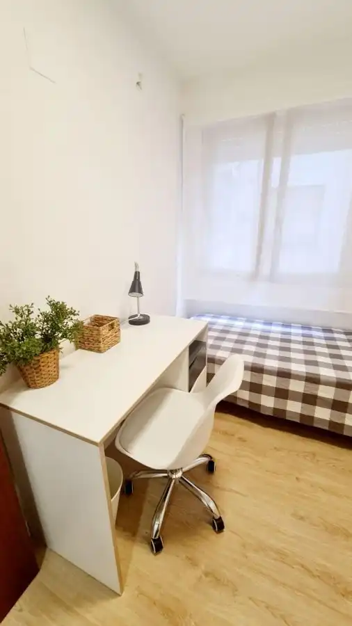Bedroom of Flat for rent in Castellón de la Plana / Castelló de la Plana  with Terrace