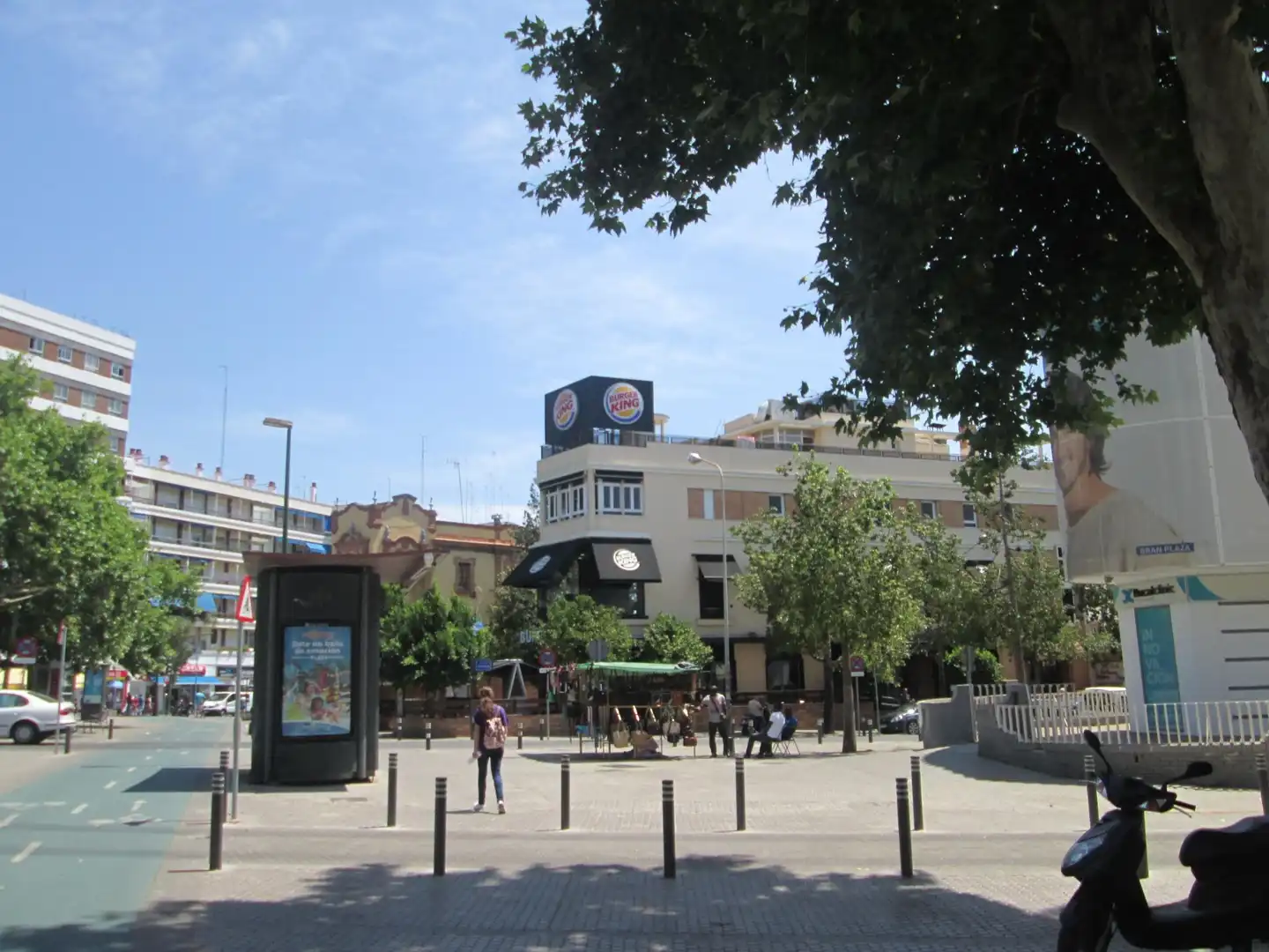 Vista exterior de Garaje de alquiler en Sevilla