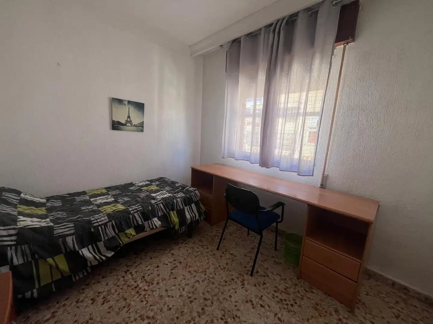 Habitación de Piso en venta en Huelva con Trastero