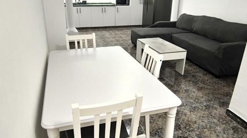 Foto 2 de Apartament de lloguer a Calle Cura Gordillo, La Herradura - Balcón de Telde, Telde