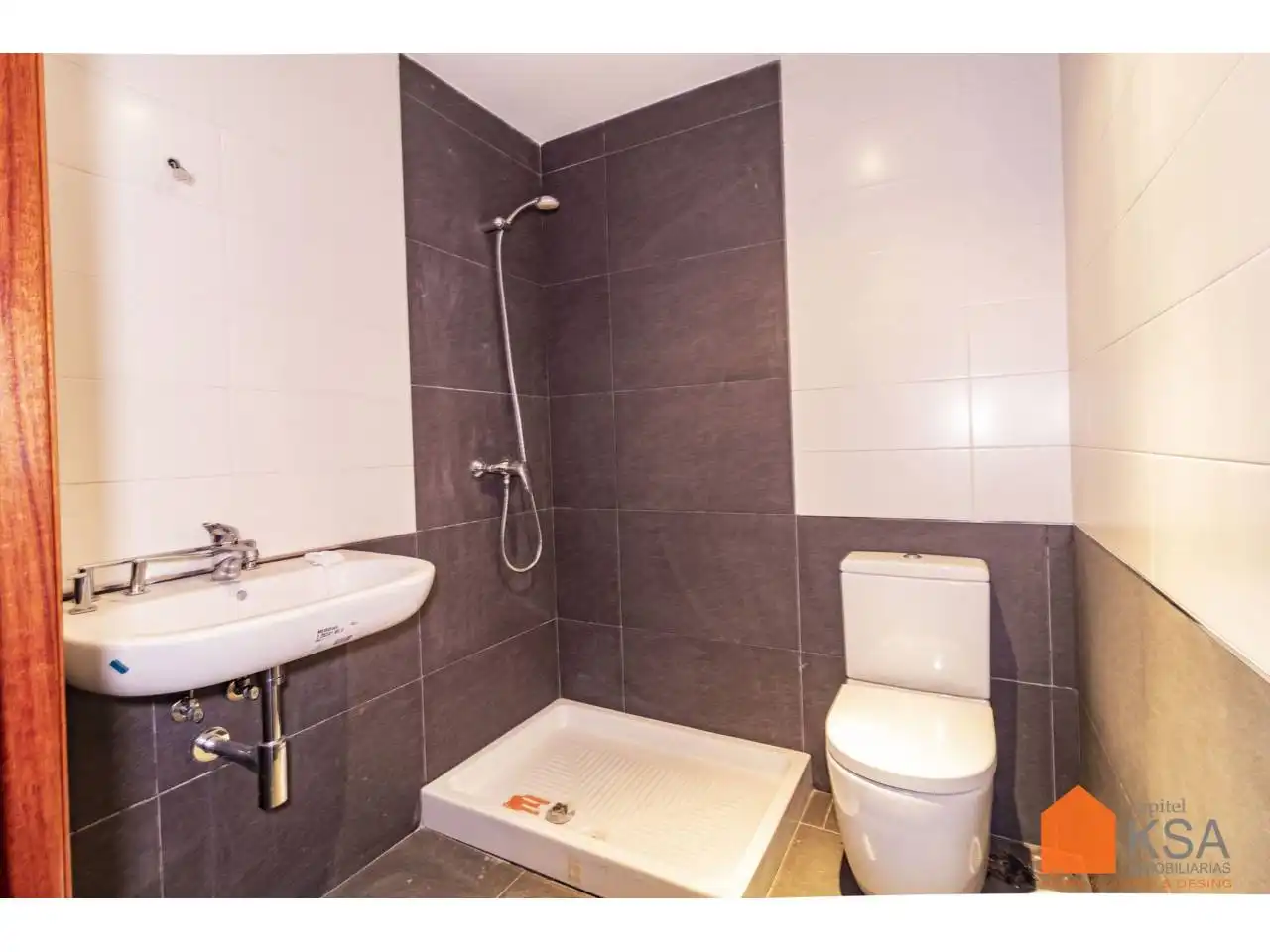 Baño de Casa o chalet en venta en Noia con Calefacción y Amueblado
