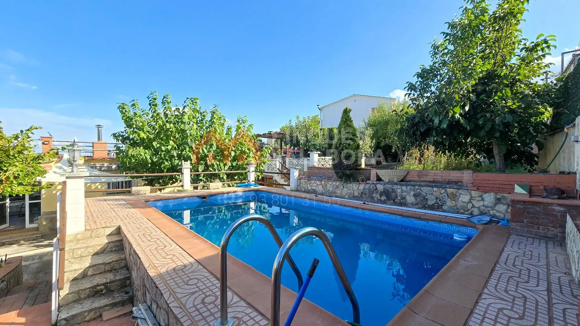 Piscina de Casa o chalet en venta en La Torre de Claramunt, Barcelona