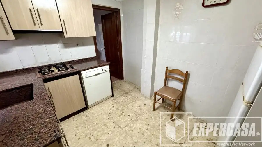 Cuina de Casa o xalet en venda en Alaquàs amb Terrassa