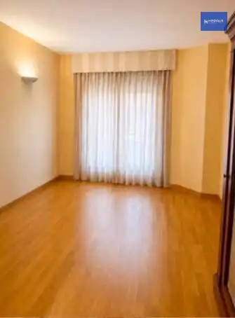 Dormitori de Apartament en venda en Sevilla amb Aire condicionat i Calefacció