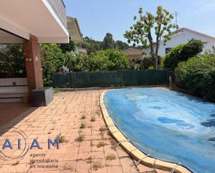 Swimming pool of House or chalet for sale in Pineda de Mar  with Heating, Private garden and Terrace