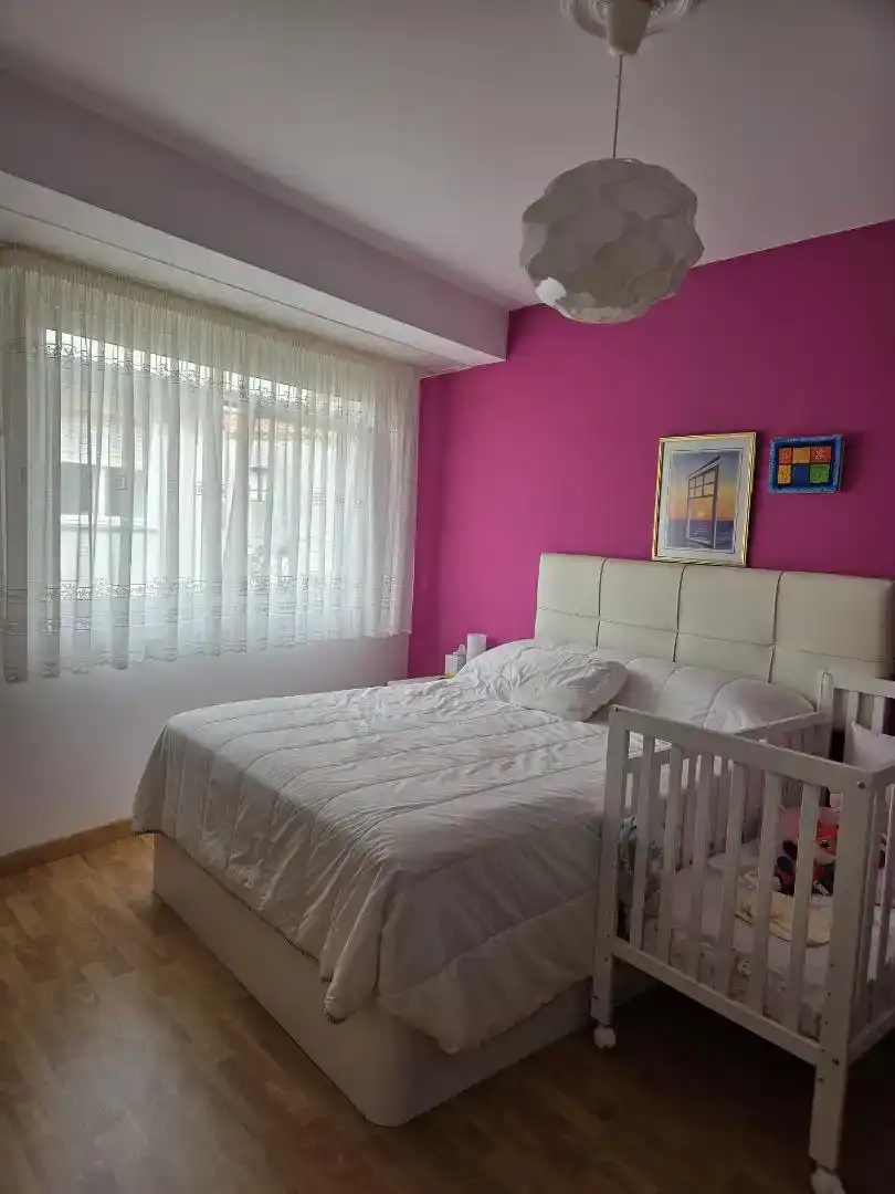 Habitación de Piso en venta en Ponteceso con Parquet, Amueblado y Horno