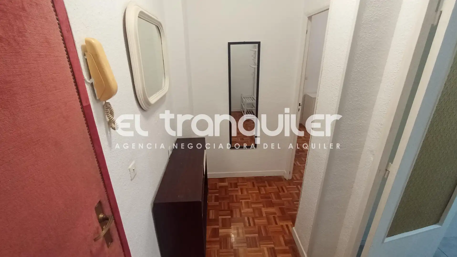 Schlafzimmer von Wohnung zur Miete in Latina