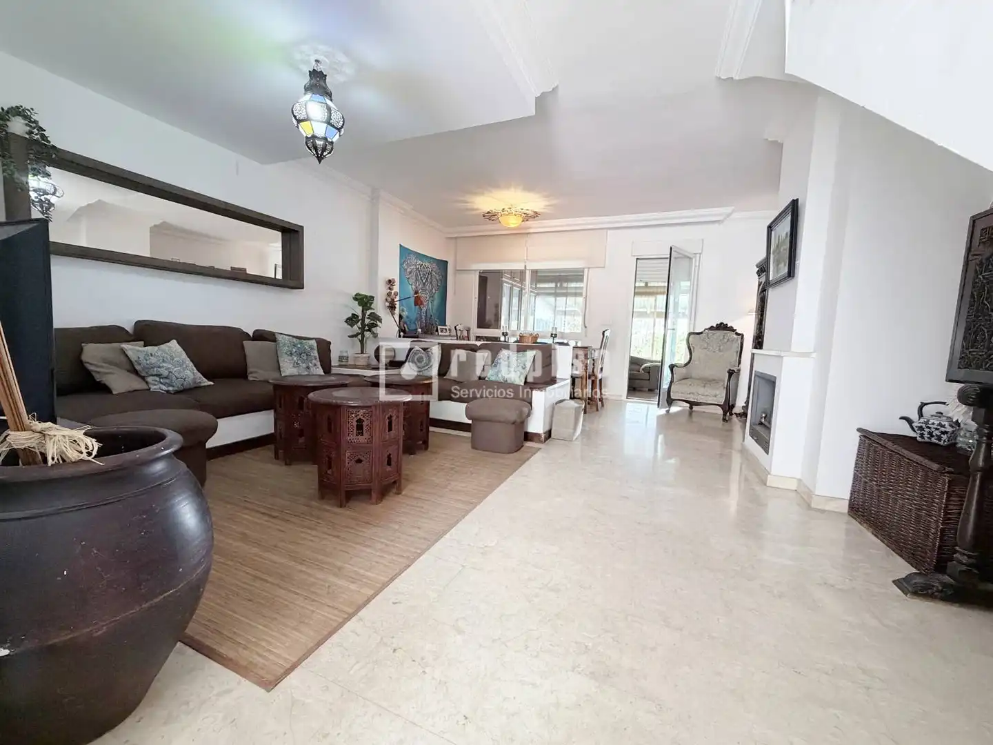 Sala de estar de Casa o chalet en venta en Rincón de la Victoria con Aire acondicionado, Terraza y Amueblado
