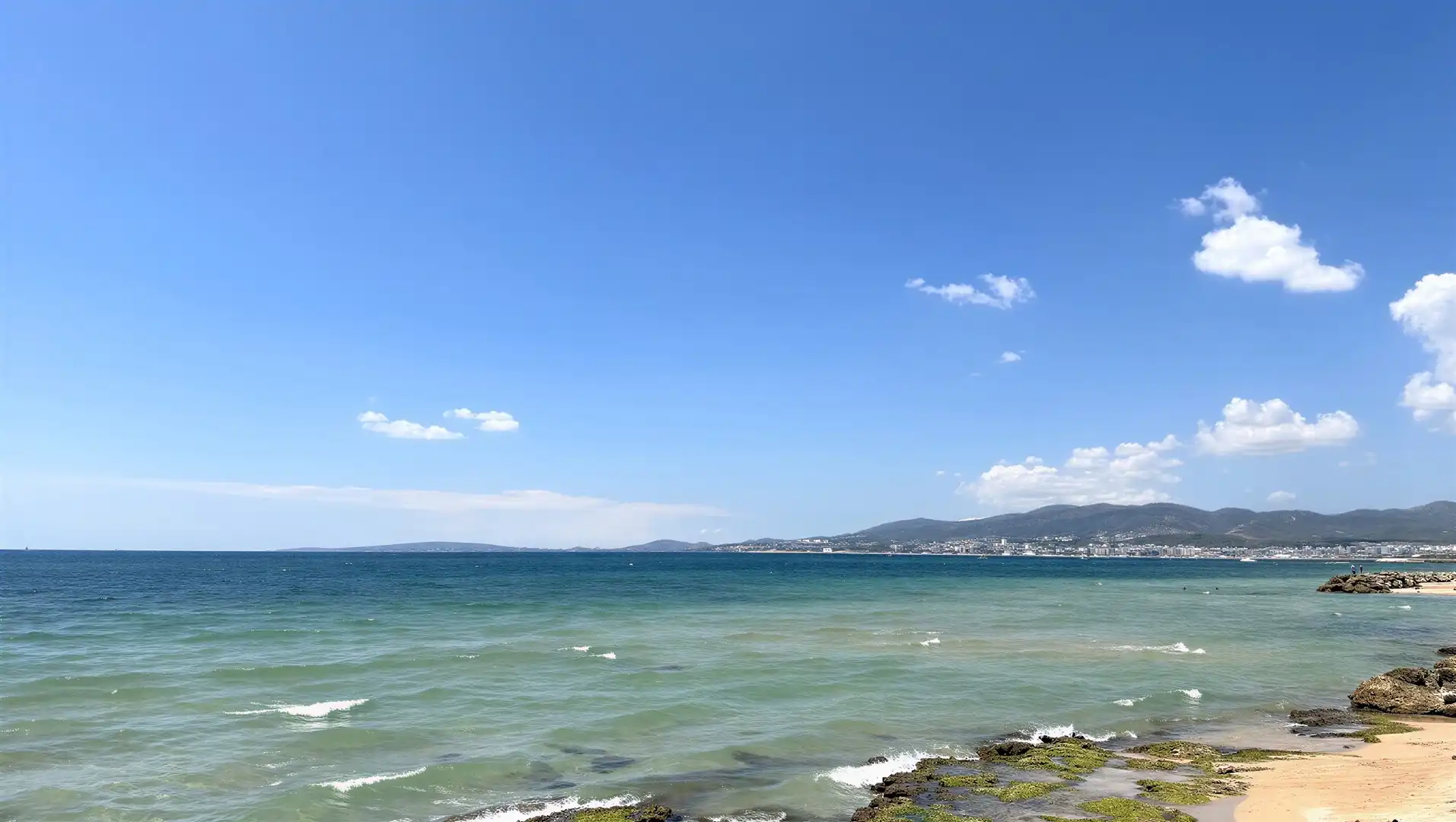 Exterior view of Apartments for rent in  Palma de Mallorca  with Air Conditioner and Terrace