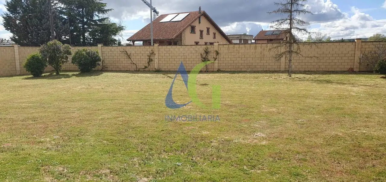 Residencial en venta en Villaquilambre