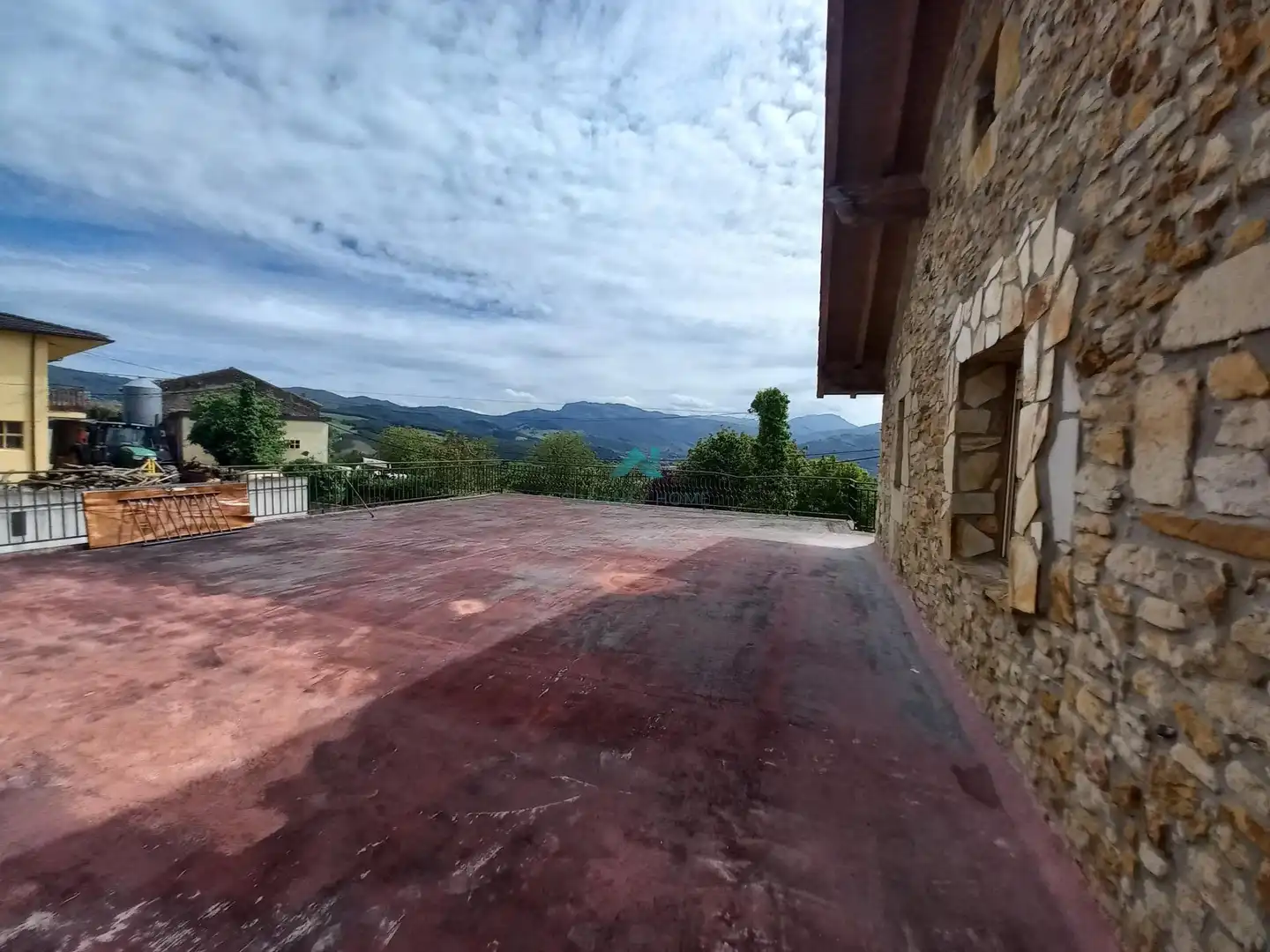 Casa rústica amb jardí en venda a NATES, imagen 3