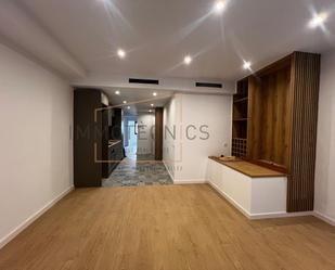 Flat for sale in Granollers  with Air Conditioner and Balcony