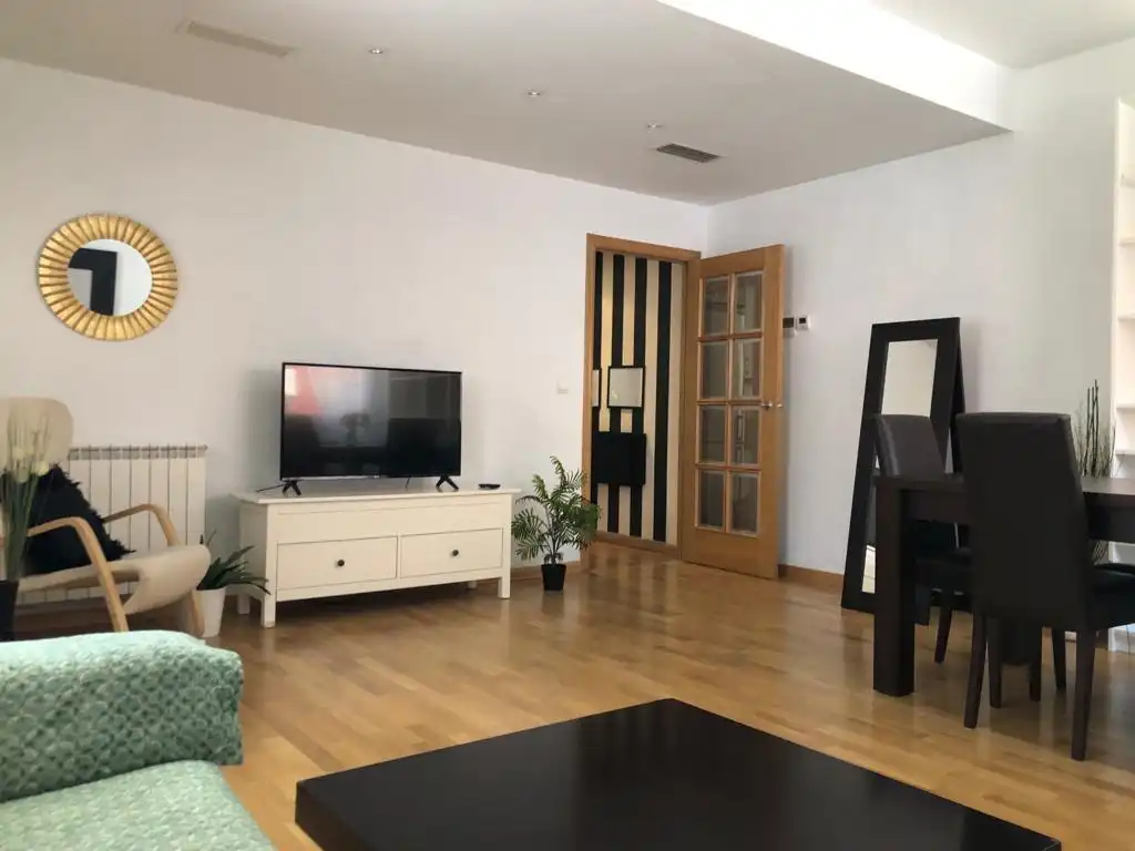 Sala de estar de Piso de alquiler en Zaragoza con Calefacción, Amueblado y Horno