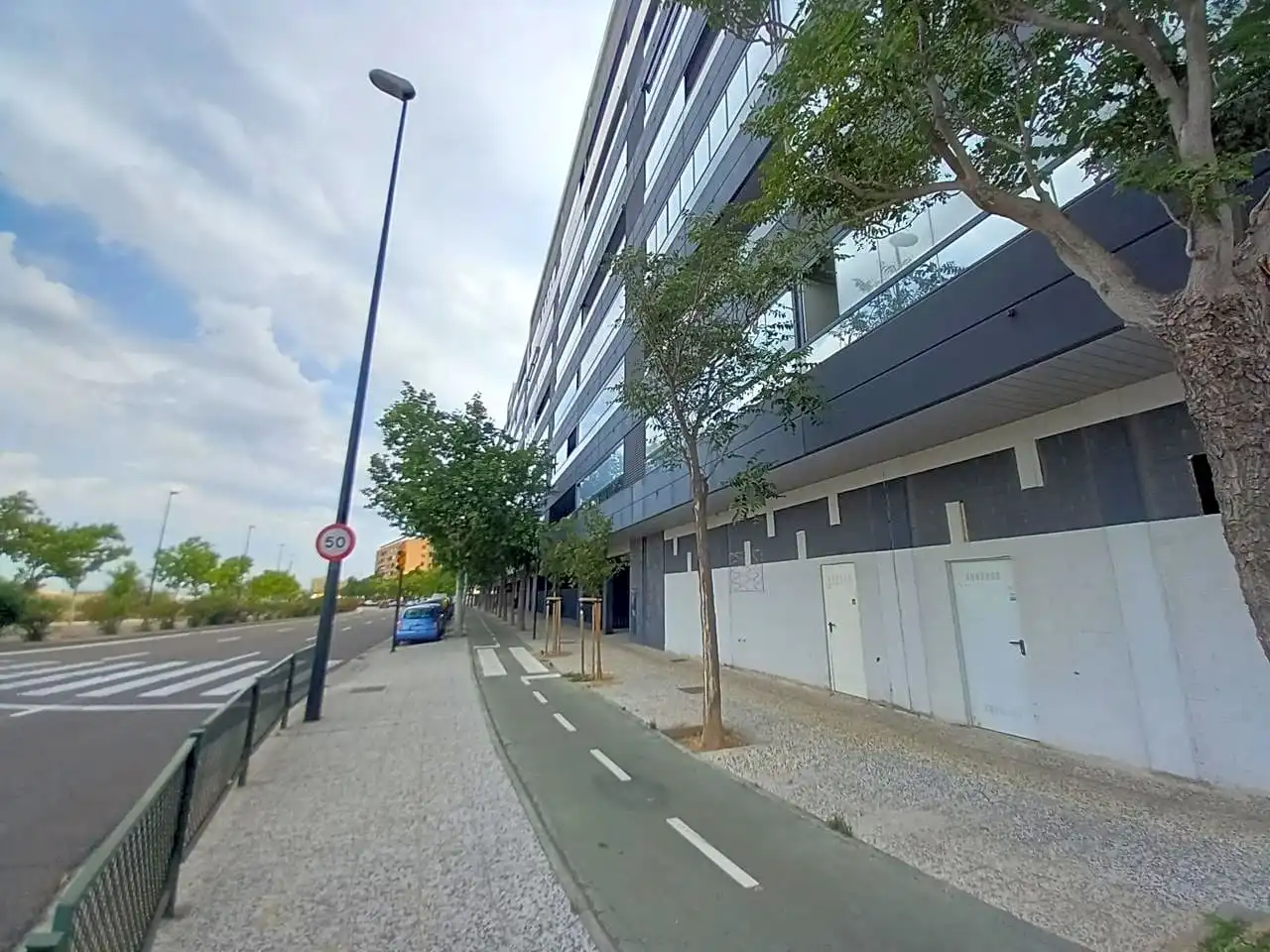 Vista exterior de Local de alquiler en Zaragoza
