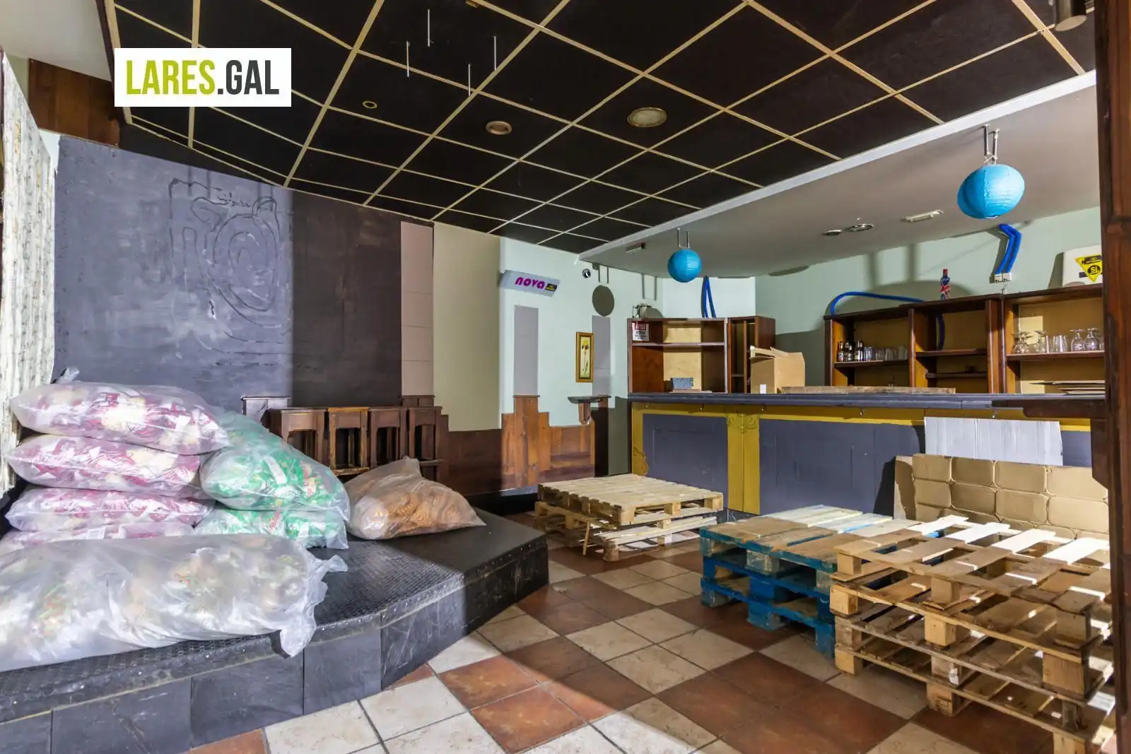 Local de alquiler en Cangas 