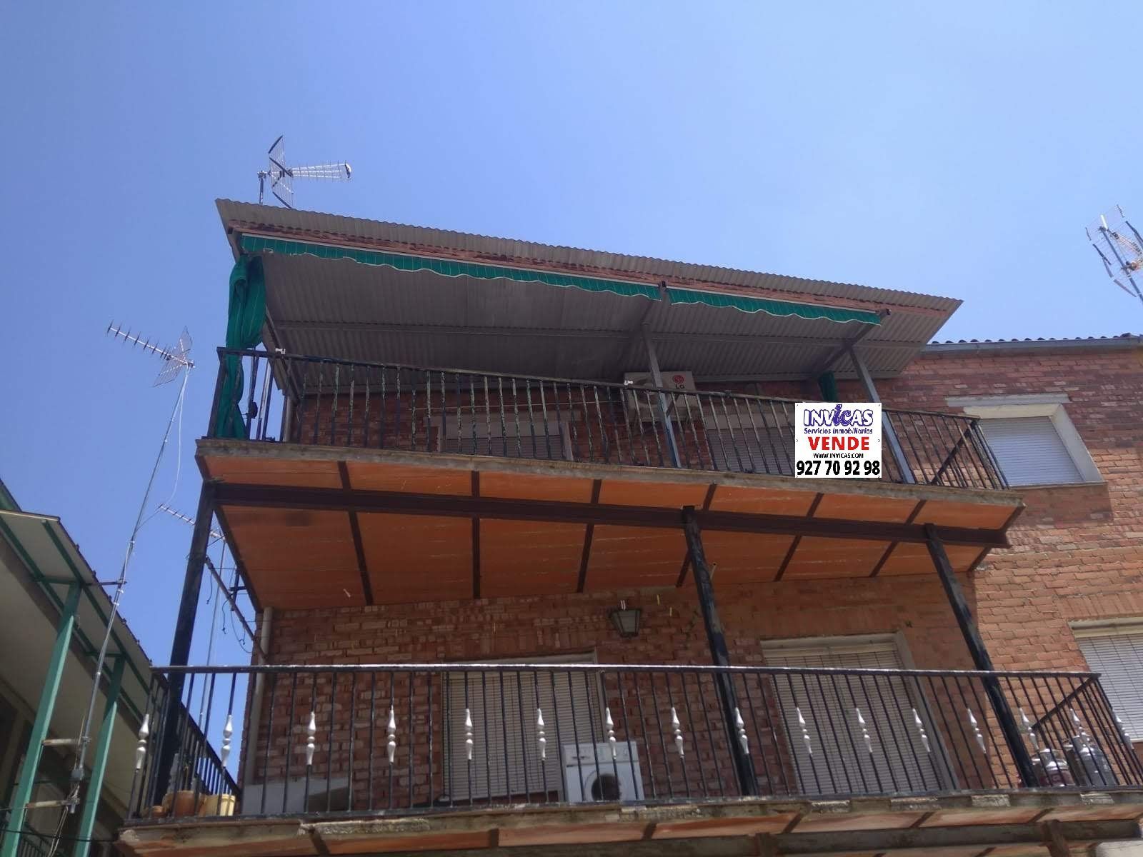 Flat for sale in Calle Hernán Cortés, Ahigal