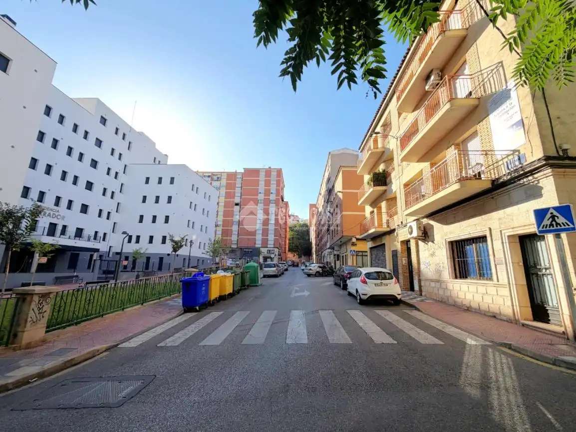 Vista exterior de Pis en venda en Cuenca amb Calefacció