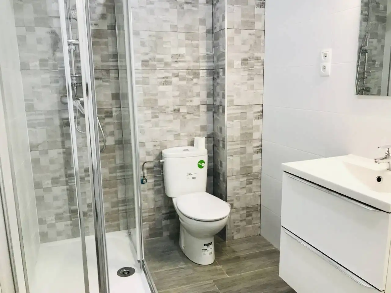 Piso en venta en Calle Estadella, El Bon Pastor