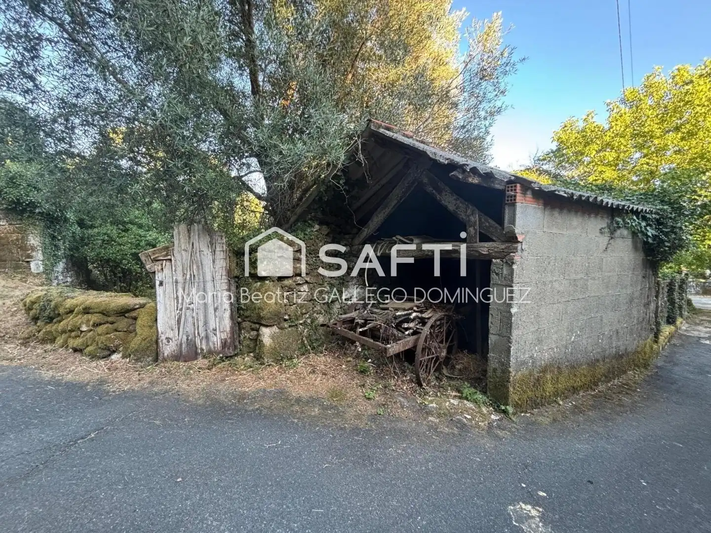 Country homes for sale in A Cañiza  