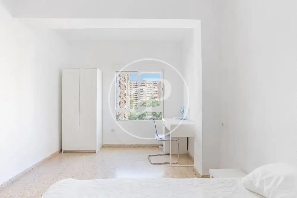 Bedroom of Flat for rent in Valencia  with Air Conditioner, Terrace and Furnished
