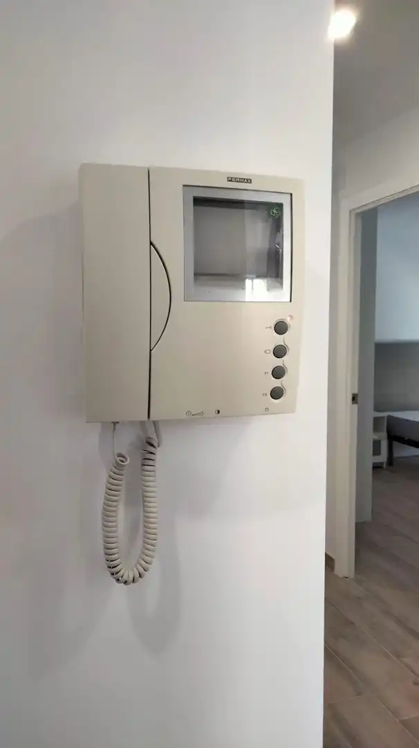 Piso de alquiler en Elche / Elx con Amueblado y Balcón