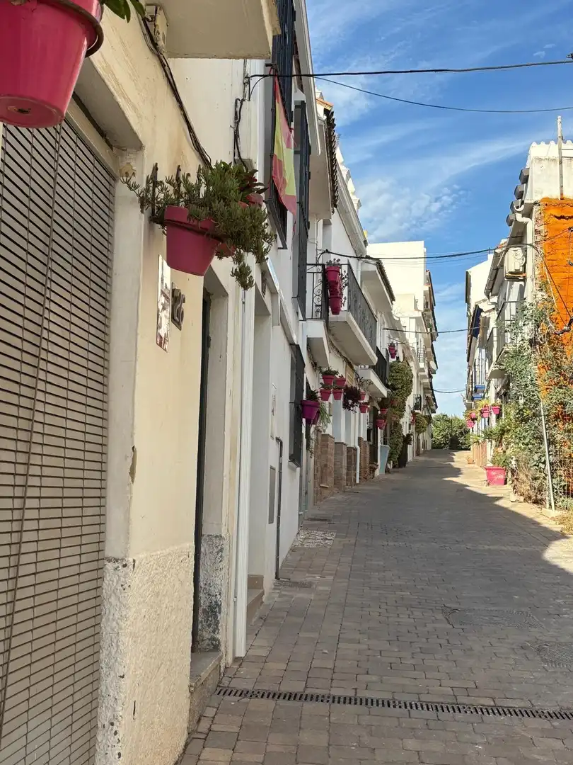 Bajo en venta en Estepona Pueblo