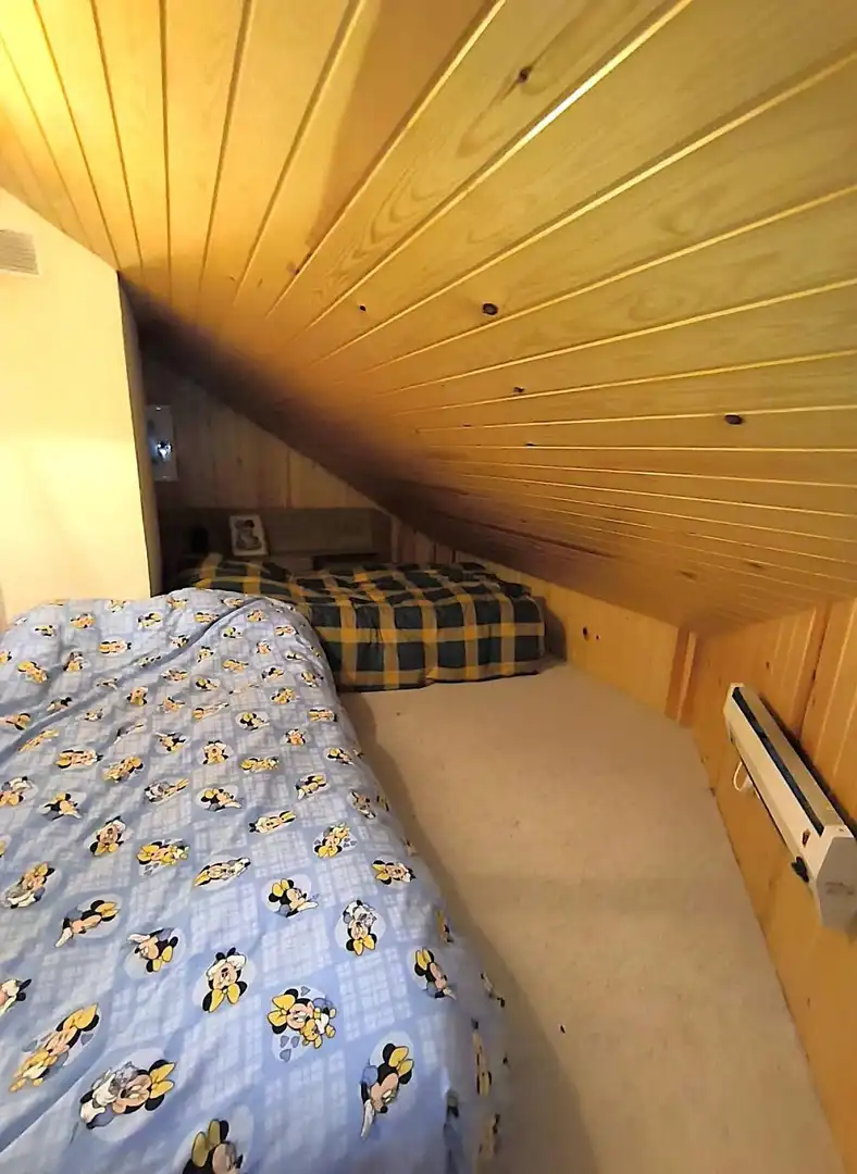 Habitación de Ático en venta en Aisa