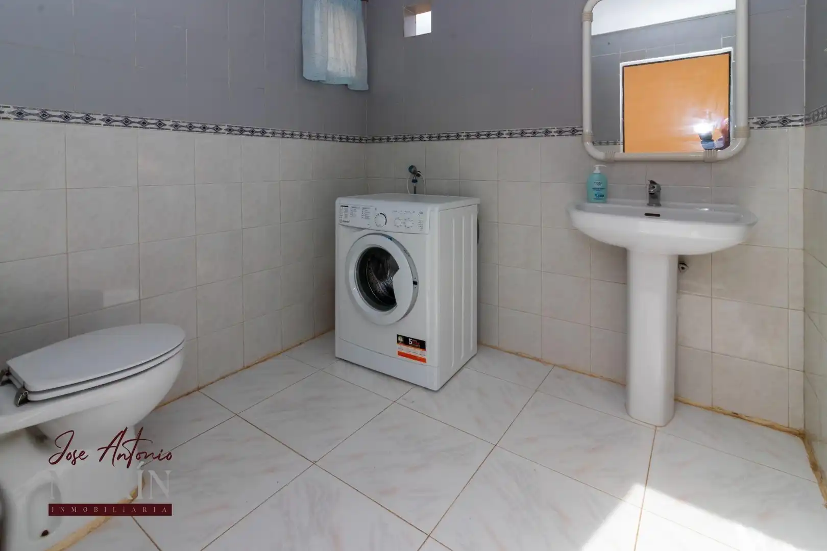 Baño de Casa o chalet en venta en Badajoz con Aire acondicionado, Jardín privado y Piscina