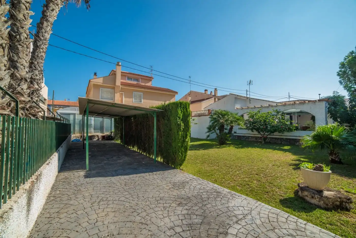 Country homes for sale in Avenida de las palmeras, Lo Pagán