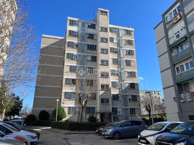 Piso en Venta en Crta boadilla del monte en Campamento