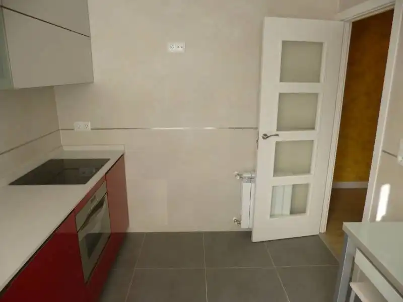 Kitchen of Flat for rent in Madrid  with Air Conditioner, Heating and Terrace