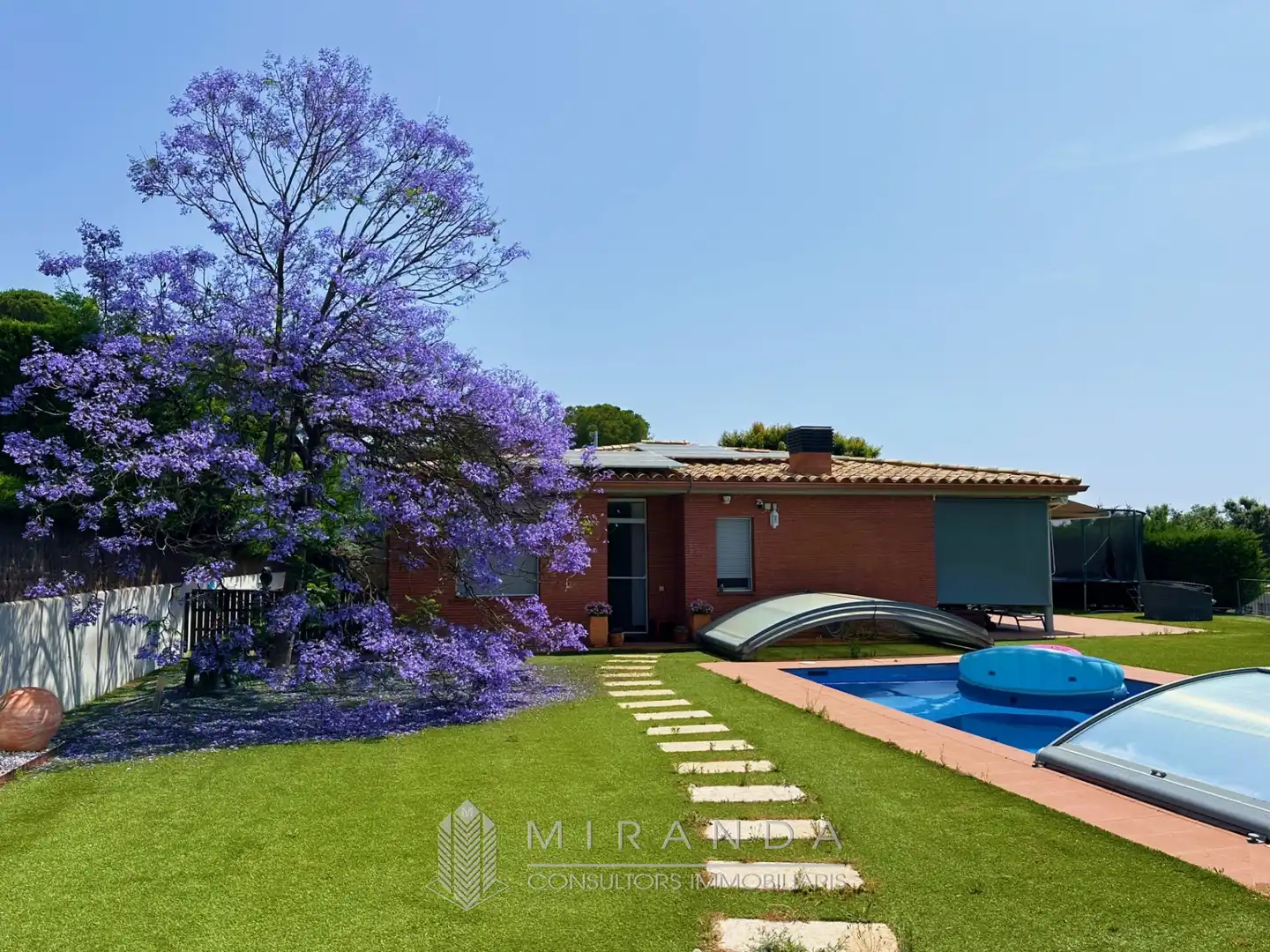 Jardí de Casa o xalet en venda en Sant Vicenç de Montalt amb Aire condicionat, Calefacció i Jardí privat